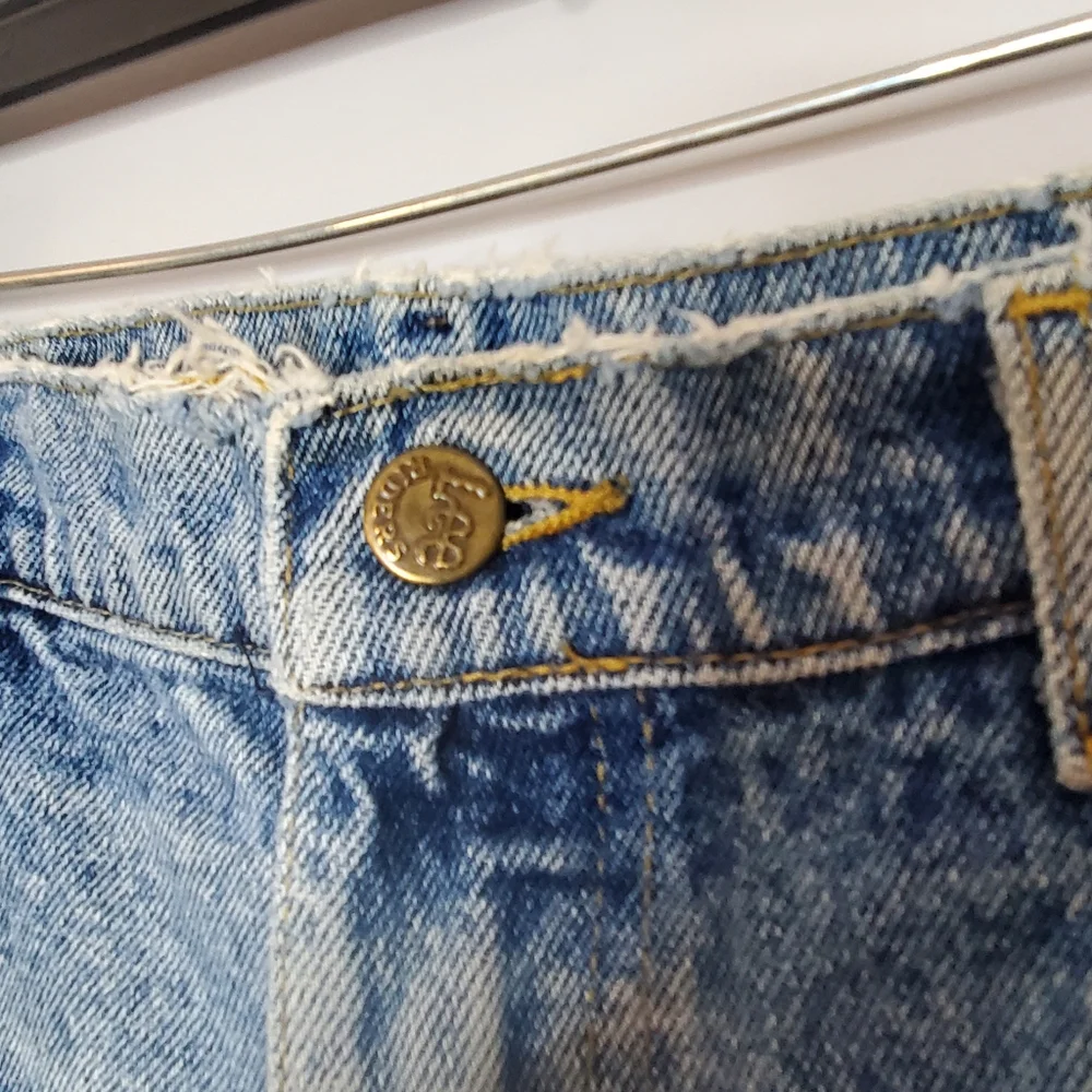 Vintage Lee straight jeans light wash made in usa 36x30 hemed cuff‎